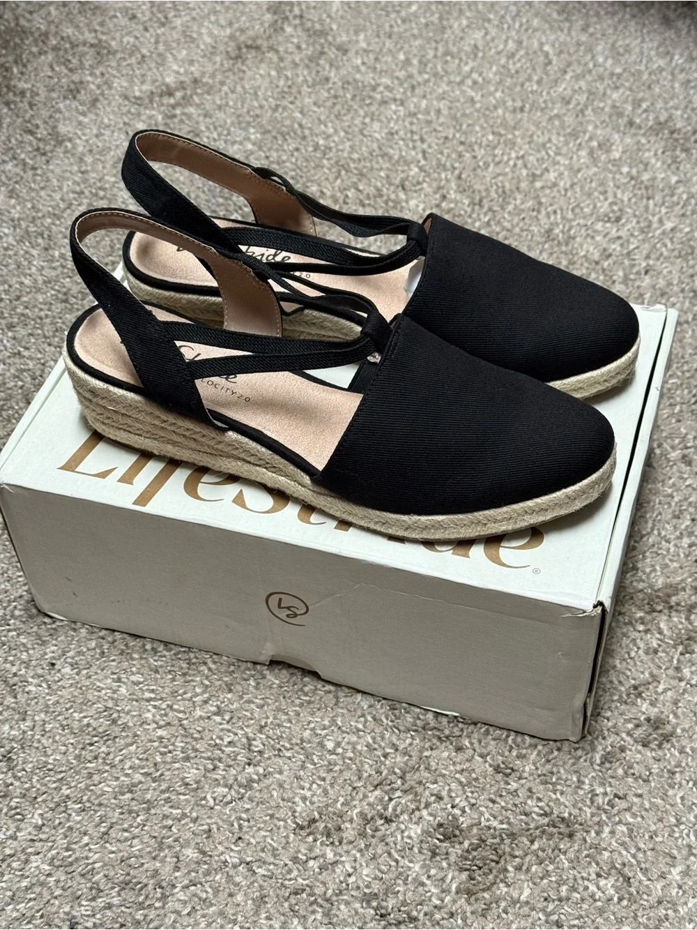 Lifestride Katrina 2 Black canvas Espadrille Wedges - Women 8.5M NEW